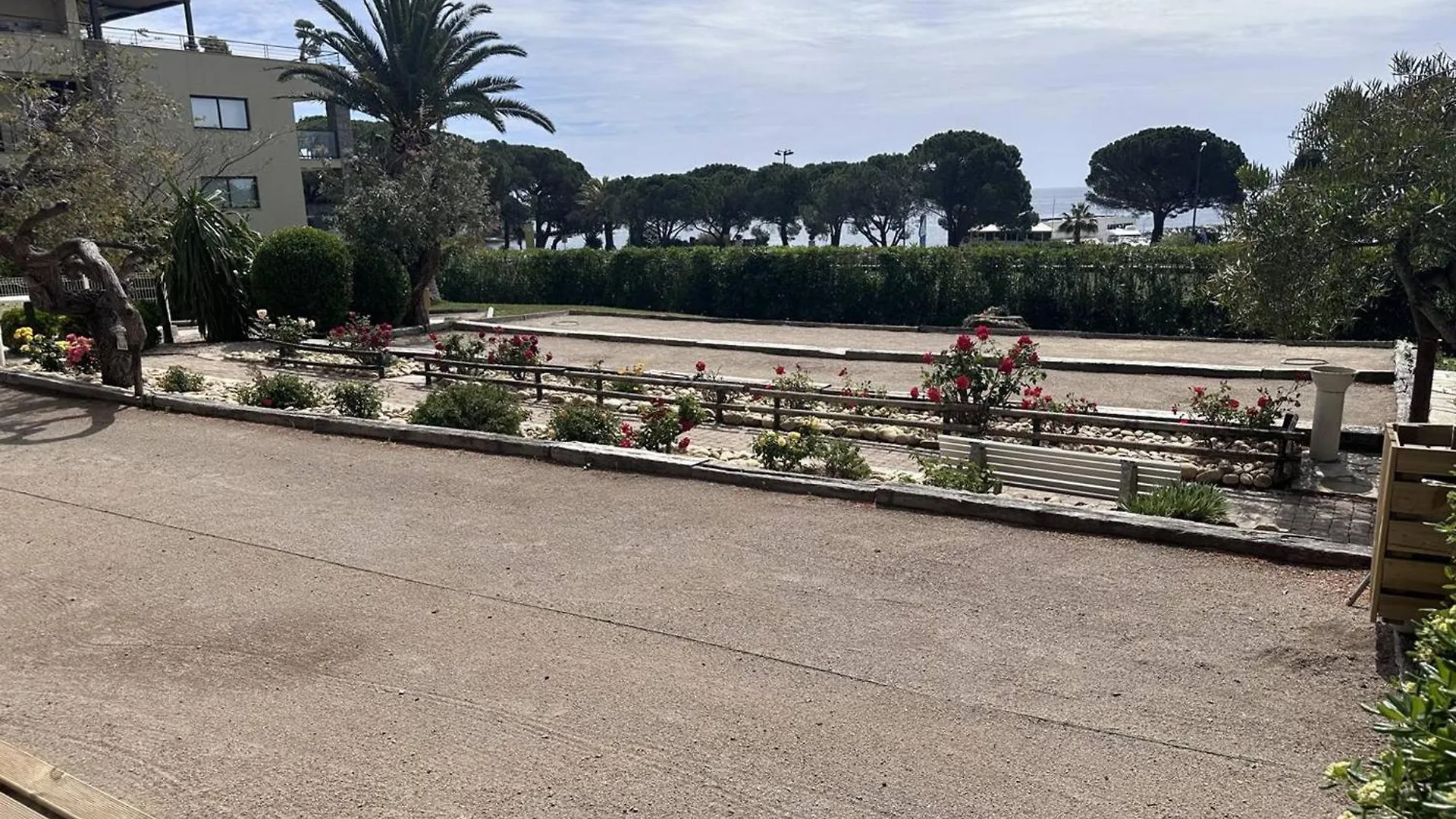 Appartement T2 Avec Piscine Et Vue Mer Proche Plages - Fr-1-768-76 Les Issambres 0*,